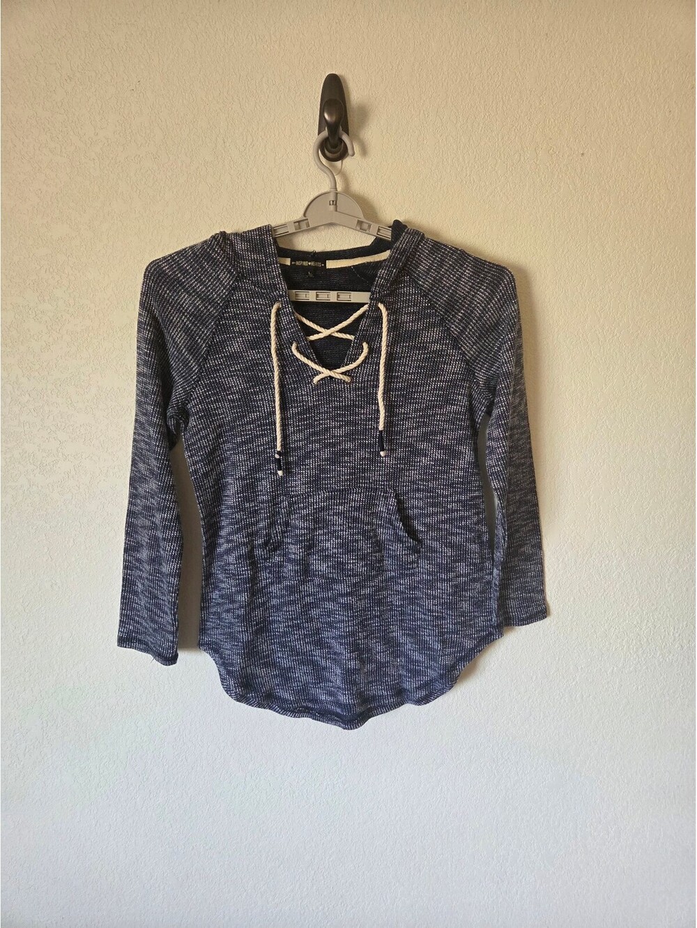 Inspired Hearts Women's Navy Blue Lace-Up Hoodie Sweater Size Large